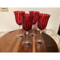 Wunderschöne Rubinrote Und Klare Le Stelle Weingläser | 4Er Set Made in Italy Wunderschöne Rubinrote Und Klare Le Stelle Weingläser | 4Er Set Made in Italy von ThePeacockButterfly