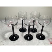 Vintage Black Stem Cordial Gläser - Set Mit 5, Frankreich von ThePeacockButterfly
