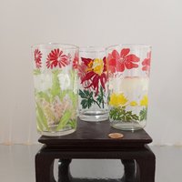 Vier | Ein Glas Nicht Abgebildet Geblümte Mid Century Gläser Mit Orchideen, Columbine, Maiglöckchen, Tulpen Und Mehr... So Frisch von ThePeddlersCrow