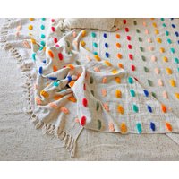 Baumwolle Getuftet Gestickte Mehrfarbige Strukturierte Decke | Boho Bettwäsche von ThePerfectCraftman