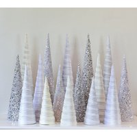 Creme Und Weiß Bäume, Einzeln Verkauft von ThePermanentGarden