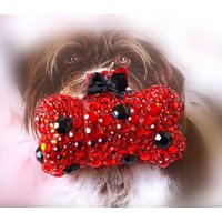 Rot-Schwarzer Hundetaschenhalter. Bling Hundeleinenhalter. Kotbeutelhalter Für Hunde. Halter Hundekotbeutel. Hundetaschenspender Mit Strasssteinen Rot-Schwarzer Hundetaschenhalter. Bling Hundeleinenhalter. Kotbeutelhalter Für Hunde. Halter Hundekotbeutel. Hundetaschenspender Mit Strasssteinen von TheQueensPassion