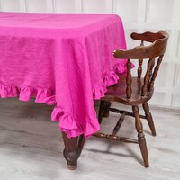 Leinentischdecke Mit Rüschen, Rüschenkante, Viele Farben Und Nach Maß, Wollweiß Blau Schwarz Grün Gelb Tischdecke von TheRawLinen