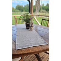 Rustikaler Leinen Tischläufer, Vintage Stonewashed Bauernhaus Grober Tischläufer von TheRawLinen