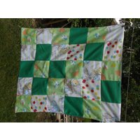 Fleece Flanell Grün Blau Überwurf Quilt Krawatte Gesteppte Babydecke Auto Couch Nickerchen von TheRoyaleRagbag