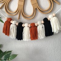 Neutral Orange Quaste Girlande Gebranntes Boho Banner Neutral Orange Quaste Girlande Gebranntes Boho Banner von TheSadieMaeShop