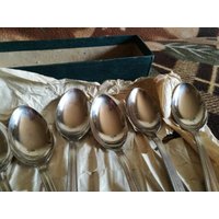 Löffel Kaffee Edelstahl Vintage Kaffeelöffel Küche Kleine Retro Wüste Dekor Geschenkidee von TheSatisfactionShop9