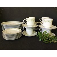 Johann Haviland Forever Spring Geschirr Bavaria Floral Porzellan, Verkauf Per Stück von TheSensibleMerchant