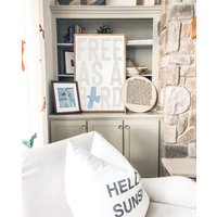 Free As A Bird Gerahmtes Holzschild Free As A Bird Gerahmtes Holzschild von TheShedInteriors