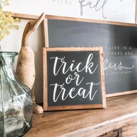 Süßes Oder Saures Gerahmtes Holzschild Herbst-Halloween-Dekor-Haustürdekor Süßes Oder Saures Gerahmtes Holzschild Herbst-Halloween-Dekor-Haustürdekor von TheShedInteriors