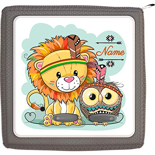 TheSmartGuard Folie passend für die Toniebox | Schutzfolie Sticker | individuell anpassbar | Kleiner Löwe mit Eule als Indianer Verkleidet mit Name personalisiert | Handschrift von TheSmartGuard