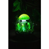 Pilz Lampe - Made To Order Grün Irisierende Fungi Miniatur Sukkulente Glühen Led Natur Fee Wohndeko von TheSnowmade