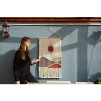 Makramee-Wandbehang | Mid-Century Modern Fibre Art Kunst Handgewebter Wandteppich Boho Langes Schmales Vertikal Gewebtes Dekor von TheSoulCatcher