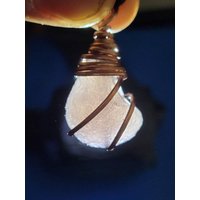 Super Durchscheinender Saffordit | Cintamani in Handgehämmertem Kupfer 6, 3G von TheSpiritStoneSource
