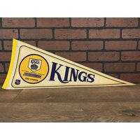 1970Er Jahre Los Angeles Kings Nhl Große Vintage Wimpelkette von TheSportsAlternative