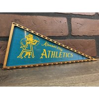 Gerahmte 1960Er Jahre Oakland Athletics Kansas City Mlb Vintage Mini Wimpel von TheSportsAlternative