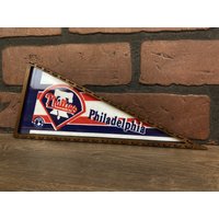 Gerahmte 1990Er Jahre Philadelphia Phillies Mlb Vintage Mini Wimpelkette von TheSportsAlternative