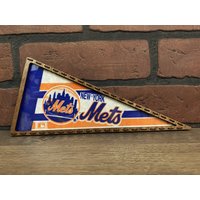 Gerahmter 1990Er Jahre New York Mets Mlb Vintage Mini Wimpel von TheSportsAlternative