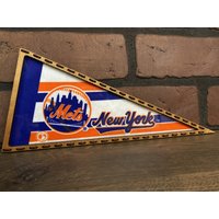 Gerahmter 1990Er Jahre New York Mets Mlb Vintage Mini Wimpel von TheSportsAlternative