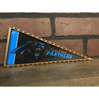 Gerahmter Carolina Panthers Nfl Mini Wimpel von TheSportsAlternative