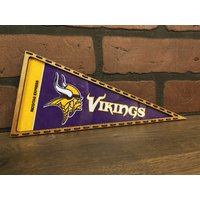 Gerahmter Minnesota Vikings Nfl Mini Wikinger von TheSportsAlternative