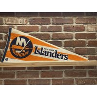 New York Islanders Nhl Vintage Wimpel Aus Den 80Er Jahren von TheSportsAlternative
