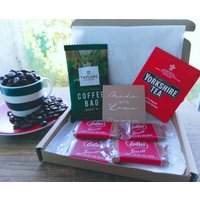 Taylors Coffee Yorkshire Tea & Biscoff Biscuit Mini Briefkasten Geschenkeet Mit Personalisierter Karte | Geschenk Personalisierte Essen Und Trinken von TheTeaAndCoffeeShop