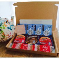 Tee - Und Keksliebhaber-Geschenkset Mit Personalisierter Nachricht | Tee Briefkasten Geschenk Klipper Loftus Biscoff Geburtstag von TheTeaAndCoffeeShop