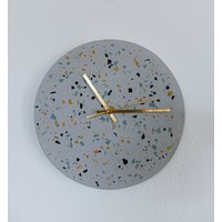 Terrazzo Design Wanduhr | Lautlos Schleichend 30cm von TheTinyStudioDE