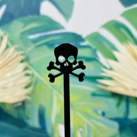 Piraten Totenkopf Acryl Rührstab Tiki Bar Drink Swizzle - 4Er Set von TheTinyUmbrellaShop