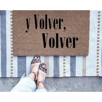 Y Volver Fußmatte, Vicente Fernandez Fan Geschenk, Chente Willkommensmatte, Personalisiertes Geschenk von TheTrendyPorch
