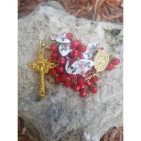 Weiße Und Rote Cloisonne Blume Gold Rosenkranz Gebetsperlen von TheTwoDaisies