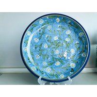 Handgemachte Große Platte Mit Handgemalten Blumen - Blaue Keramikplatte von TheVINTAGEShopBG