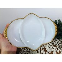 Vintage Fire King Milchglas Geteilte Schale - Fire King Ofengeschirr von TheVINTAGEShopBG