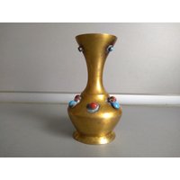Vintage Messing Vase - Dekor Retro Mit Kunststein Koralle Und Türkis Inlay Boho von TheVINTAGEShopBG