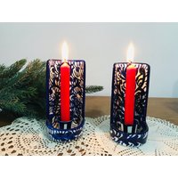 Vintage Set Mit 2 Blauen Und Weißen Kerzenständern Griff - Handbemalter Kerzenständer von TheVINTAGEShopBG