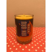 Irn Bru Flaschenkerze von TheVPLcollective