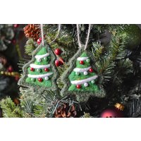 Nadelgefilzter Weihnachtsbaumschmuck, Zweierset, Gefilzte Wolle, Rustikale Handgemachte Dekoration, Weihnachtsbaum Dekoration von TheVelvetHarvest