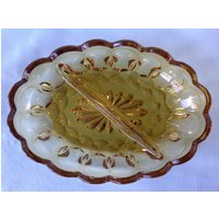 Bernsteinglas Geteilet Relish Oder Candy Dish Anchor Hocking Fairfield/Oval Herbst Bernstein Glasteller von TheVillageCorner