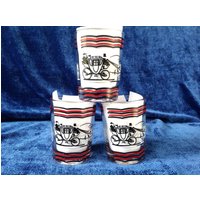 Coach Hazel Atlas Whisky Becher Saftgläser 3Er Set Wagen Juice Gläser Gay Fad 4 Oz. Stagecoach Cordial Coach Hazel Atlas Whisky Becher Saftgläser 3Er Set Wagen Juice Gläser Gay Fad 4 Oz. Stagecoach Cordial von TheVillageCorner