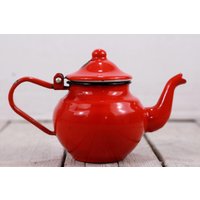 Vintage Rote Emaille Teekanne Kleiner Wasserkocher Tourist Ausstattung von TheVintageEurope