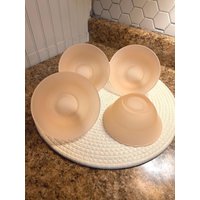 Rosa Satin Glas Salat Schüsseln - 4Er Set von TheVintageNarwhal