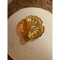 Vintage Jeanette Ringelblume Karneval Glas, 3 Kleeblatt Candy Dish von TheVintageNarwhal