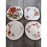 4Er Set Mismatched Rote Blume Teeteller von TheVintageTeaShoppe