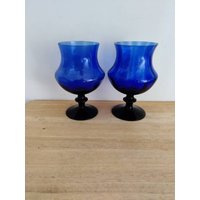 Paar Blaue Vasen von TheVintageTeaShoppe