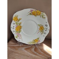 Sutherland China Kuchen Teller - 1960Er Jahre Servierplatte, Gelbe Blumenmuster von TheVintageTeaShoppe