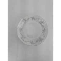 Mikasa Barbizon Salat Teller/Schale 7, 75" Feine China 9289 Blau Weiß Silber Japan von TheVintashMama