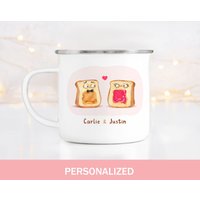 Peanut Butter Qualle Tasse Set Süßes Geschenk Paar Verlobungsgeschenk Camper Camping Jubiläum Ihn Freund Mr Mrs Tassen Seine Hers Kaffeebecher von TheWhimsyMaker