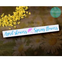April Duschen Frühlingsblumen Regal Sitter Showers Tiered Tray Zeichen Regen Regenschirm Frühlingsduschen Frühlingsdekor Weiß von TheWoodenShutterShop