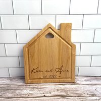 Personalisiertes Neues Zuhause Mit Gravur - Schneidebrett Individuelles Einweihungsgeschenk, Ideal Für Hochzeiten Und Jubiläen von TheWoodpeckerStudios
